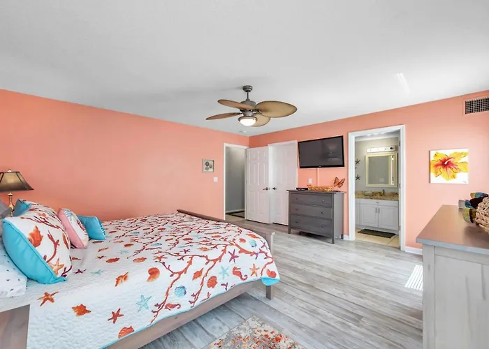 Captains Cove Unit 101 *